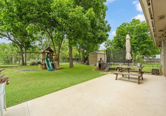 Photo 3 of Sale Pending at 1206 Bales St, Cleburne, TX 76033 | MLS# 21278886 | Listing updated on 2026-08-02