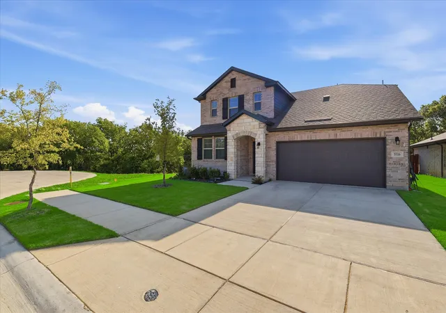 Photo 1 of Single family home for sale at 5516 Candlewood Dr, Denton, TX 76207 | MLS# 21279015 | Listing updated on 2026-09-08