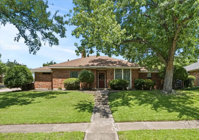 Photo 1 of Single family home for sale at 1601 Fairway Cir, Garland, TX 75043 | MLS# 21272180 | Listing updated on 2026-09-08