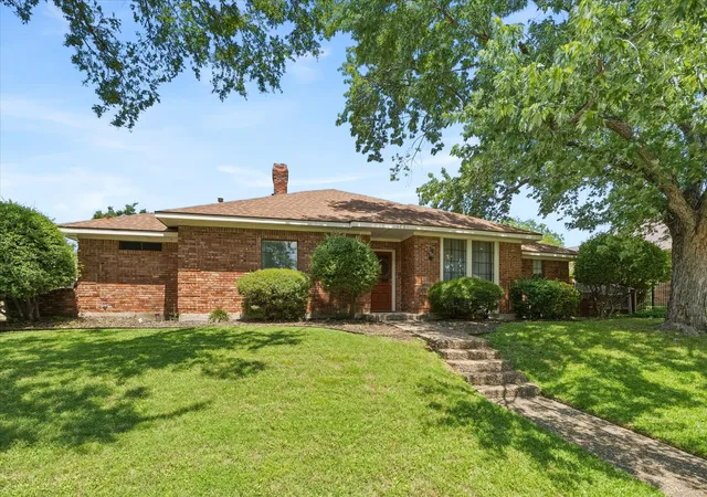 Photo 3 of Single family home for sale at 1601 Fairway Cir, Garland, TX 75043 | MLS# 21272180 | Listing updated on 2026-09-08