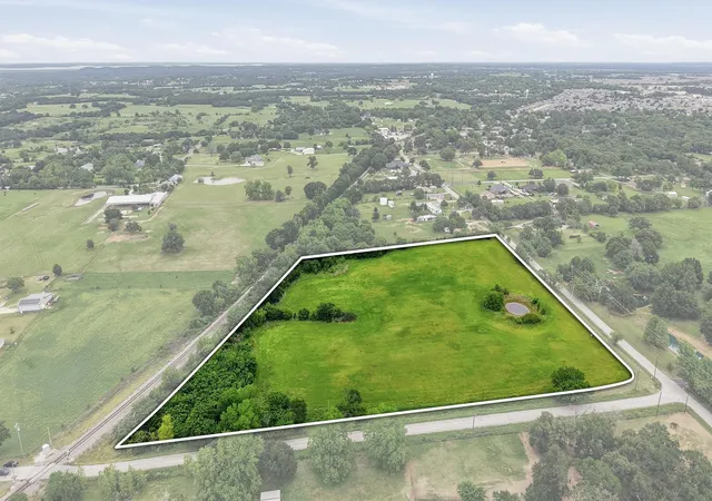 Photo 3 of Land for sale at Tbd New Hope Rd, Aubrey, TX 76227 | MLS# 21279104 | Listing updated on 2026-09-09