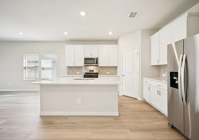 Photo 3 of Single family home for sale at 3054 Texoma Blvd, Farmersville, TX 75442 | MLS# 21278777 | Listing updated on 2026-07-30