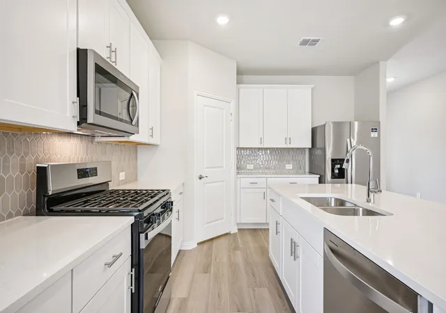 Photo 4 of Single family home for sale at 3054 Texoma Blvd, Farmersville, TX 75442 | MLS# 21278777 | Listing updated on 2026-07-30