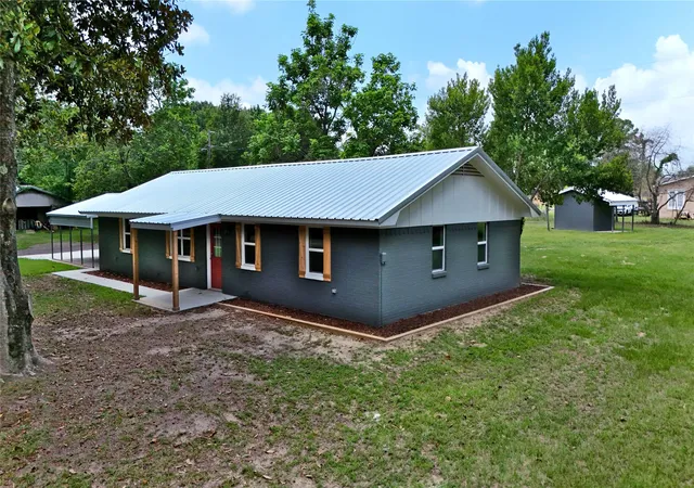 Photo 1 of Sale Pending at 2096 County Road 4817, Athens, TX 75752 | MLS# 21279495 | Listing updated on 2026-09-08