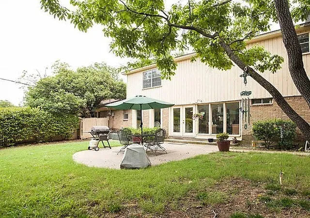 Photo 2 of Sale Pending at 6615 Lyndon B Johnson Fwy, Dallas, TX 75240 | MLS# 21272782 | Listing updated on 2026-07-31