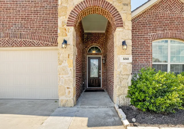 Photo 3 of Single family home for sale at 552 Winnetka Dr, Little Elm, TX 75068 | MLS# 21279502 | Listing updated on 2026-09-09