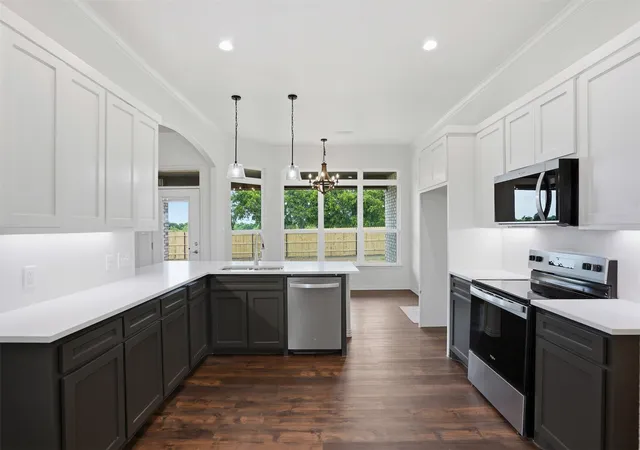 Photo 3 of Single family home for sale at 6720 County Road 302, Grandview, TX 76050 | MLS# 21273912 | Listing updated on 2026-09-09