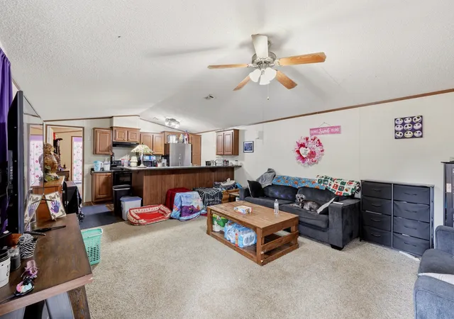 Photo 3 of Manufactured home for sale at 6194 Fm 19, Palestine, TX 75803 | MLS# 21275686 | Listing updated on 2026-09-14