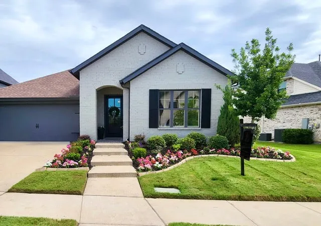 Photo 1 of Sale Pending at 1632 Cotton Rd, Van Alstyne, TX 75495 | MLS# 21279824 | Listing updated on 2026-09-09