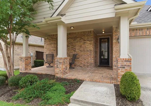 Photo 1 of Single family home for sale at 616 Caudle Ln, Savannah, TX 76227 | MLS# 21279617 | Listing updated on 2026-09-09