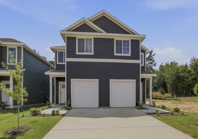Photo 2 of Sale Pending at 772 Stonewood Dr, Sulphur Springs, TX 75482 | MLS# 21280723 | Listing updated on 2026-09-08