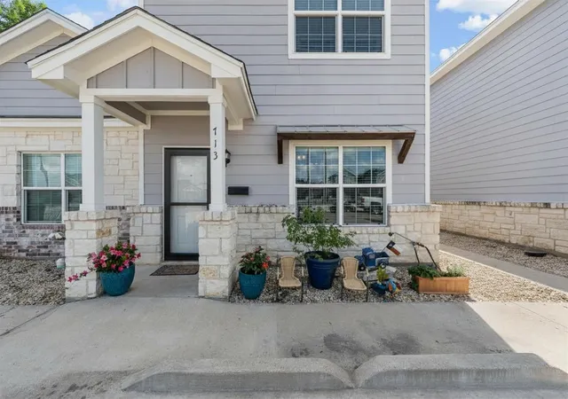 Photo 3 of Townhouse for sale at 713 Park St, Mc Gregor, TX 76657 | MLS# 21280076 | Listing updated on 2026-09-15