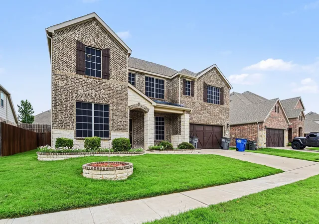 Photo 3 of Single family home for sale at 2402 Ray Roberts Dr, Wylie, TX 75098 | MLS# 21280768 | Listing updated on 2026-09-11