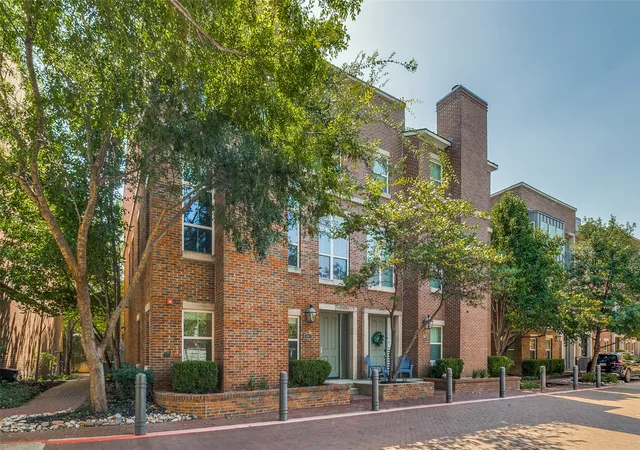 Photo 2 of Townhouse for sale at 7700 Eastern Ave #401, Dallas, TX 75209 | MLS# 21280379 | Listing updated on 2026-09-09