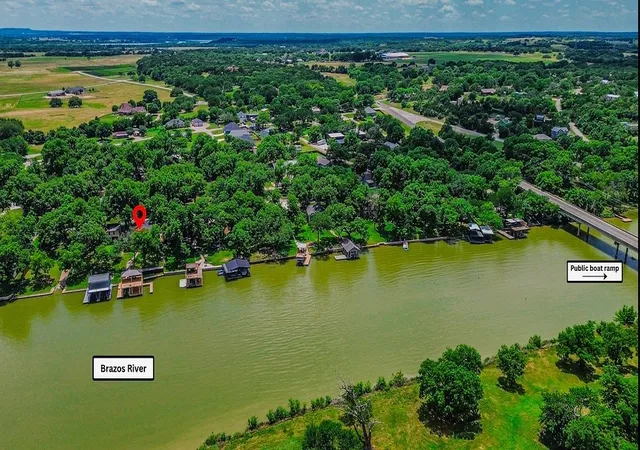 Photo 3 of Single family home for sale at 179 E El Camino Real, Weatherford, TX 76087 | MLS# 21281327 | Listing updated on 2026-09-13