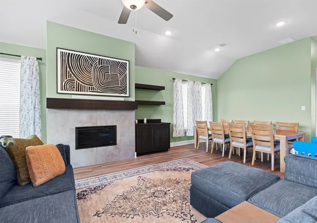 Photo 4 of Single family home for sale at 700 Bluestem St, Mansfield, TX 76063 | MLS# 21278468 | Listing updated on 2026-09-13