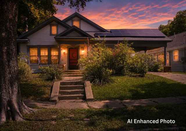 Single family home for sale at 1500 Bonham St, Commerce, TX 75428 | MLS# 21281154