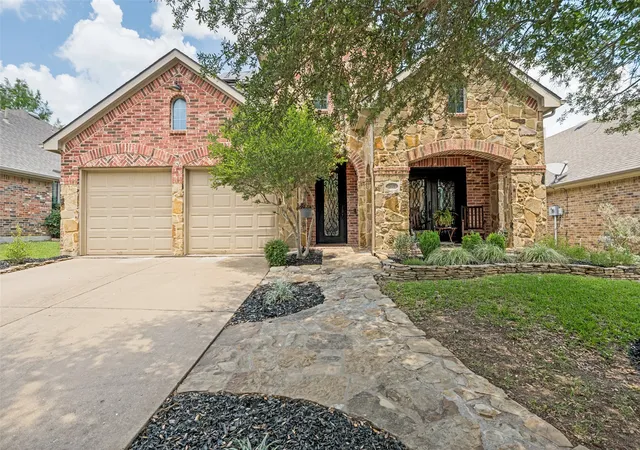 Photo 1 of Sale Pending at 2611 Katie Trl, Melissa, TX 75454 | MLS# 21275336 | Listing updated on 2026-09-18