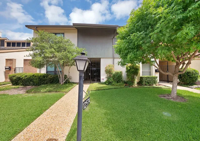 Photo 1 of Sale Pending at 12574 Burninglog Ln, Dallas, TX 75243 | MLS# 21278710 | Listing updated on 2026-09-09