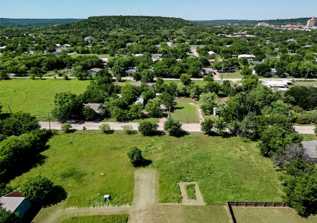 Photo 3 of Land for sale at 811 Sw 15th St, Mineral Wells, TX 76067 | MLS# 21281957 | Listing updated on 2026-08-02