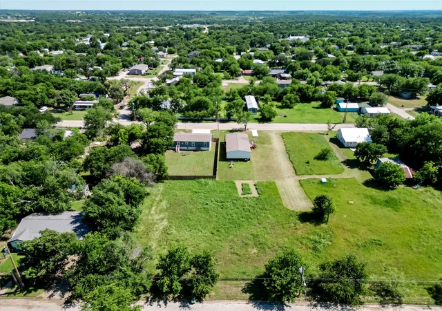Photo 1 of Land for sale at 809 Sw 15th St, Mineral Wells, TX 76067 | MLS# 21281942 | Listing updated on 2026-08-02