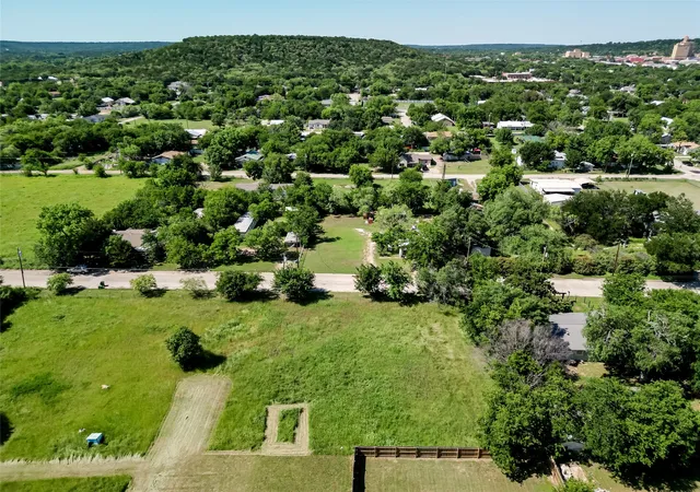 Photo 3 of Land for sale at 809 Sw 15th St, Mineral Wells, TX 76067 | MLS# 21281942 | Listing updated on 2026-08-02