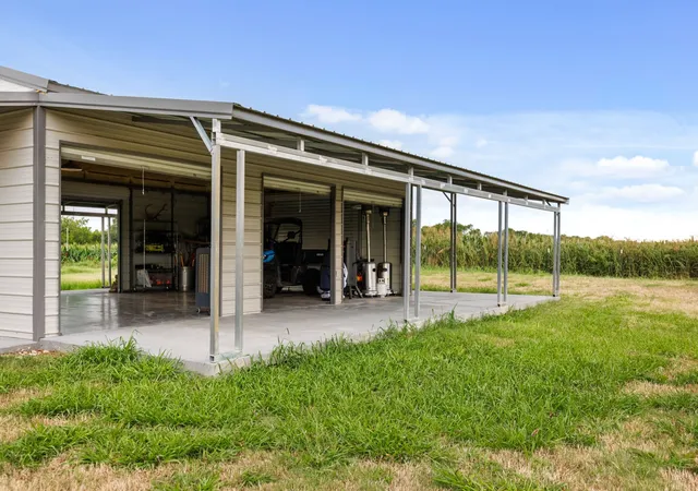 Photo 4 of Sale Pending at 300 Grellhesl, West, TX 76691 | MLS# 21282178 | Listing updated on 2026-09-17