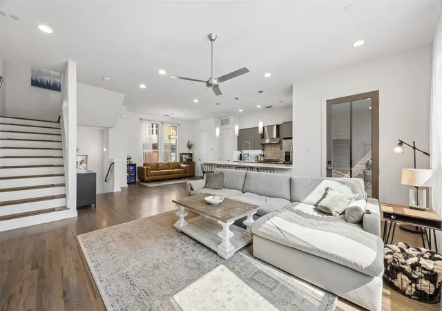 Photo 2 of Condo for sale at 5734 Oram St #102, Dallas, TX 75206 | MLS# 21282473 | Listing updated on 2026-09-12
