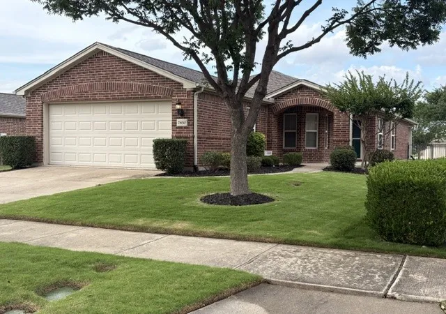 Photo 2 of Single family home for sale at 7850 Birmingham Forest Dr, Frisco, TX 75036 | MLS# 21281805 | Listing updated on 2026-09-12