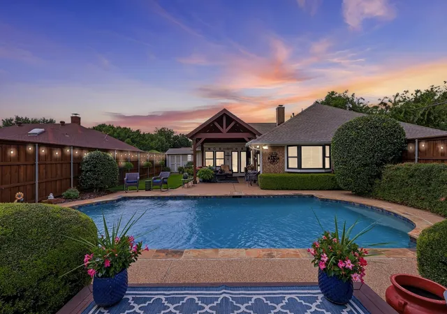 Photo 1 of Single family home for sale at 600 Quail Ln, Coppell, TX 75019 | MLS# 21273436 | Listing updated on 2026-10-20