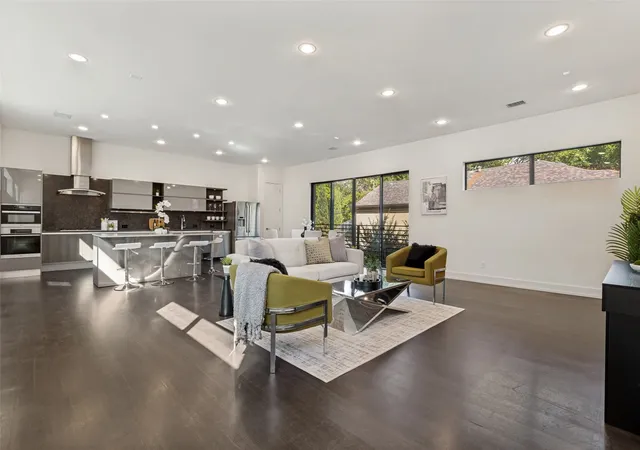 Photo 1 of Townhouse for sale at 3336 Anchor Ct, Dallas, TX 75219 | MLS# 21255709 | Listing updated on 2026-09-13