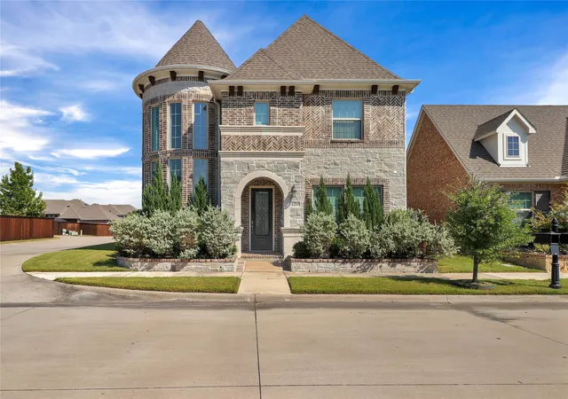 Photo 1 of Single family home for sale at 4209 Whispering Willow Wy, Arlington, TX 76005 | MLS# 21282959 | Listing updated on 2026-09-11