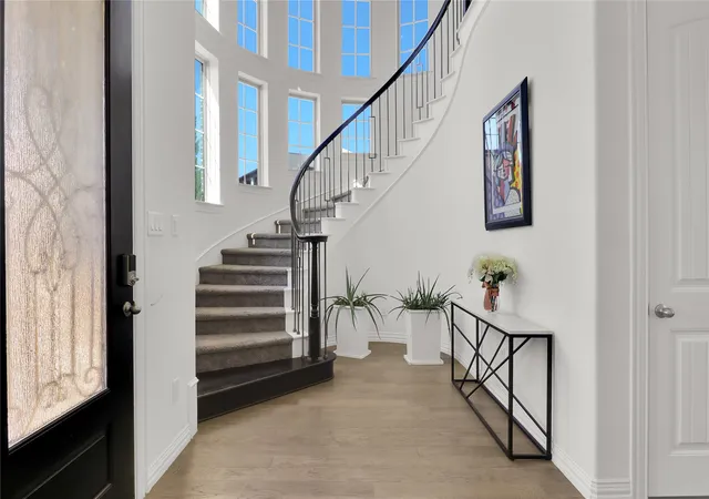 Photo 3 of Single family home for sale at 4209 Whispering Willow Wy, Arlington, TX 76005 | MLS# 21282959 | Listing updated on 2026-09-11