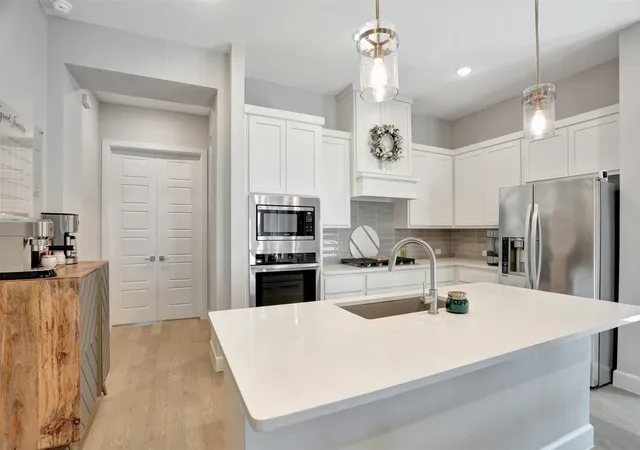 Photo 2 of Single family home for sale at 3548 Golden Bell Ct, Forney, TX 75126 | MLS# 21283095 | Listing updated on 2026-09-18