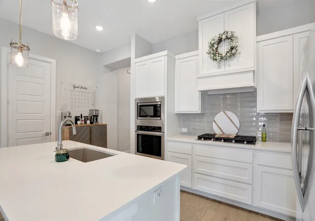 Photo 3 of Single family home for sale at 3548 Golden Bell Ct, Forney, TX 75126 | MLS# 21283095 | Listing updated on 2026-09-18