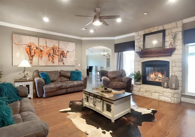 Photo 3 of House for sale at 13340 John Day Rd, Haslet, TX 76052 | MLS# 21283074 | Listing updated on 2026-09-10