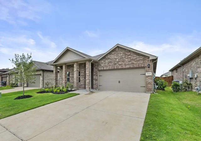 Photo 1 of Single family home for sale at 9644 Brickridge Ln, Crowley, TX 76036 | MLS# 21283145 | Listing updated on 2026-10-21