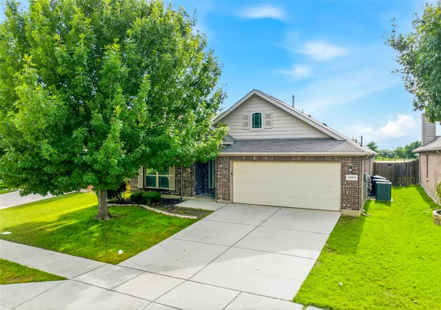 Photo 2 of Sale Pending at 14313 Mariposa Lily Ln, Haslet, TX 76052 | MLS# 21281981 | Listing updated on 2026-09-11