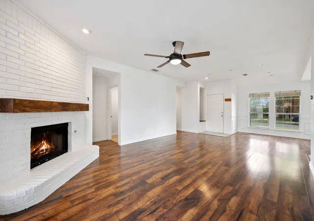 Photo 3 of Sale Pending at 5709 Eagle Dr, Rowlett, TX 75088 | MLS# 21277080 | Listing updated on 2026-09-14