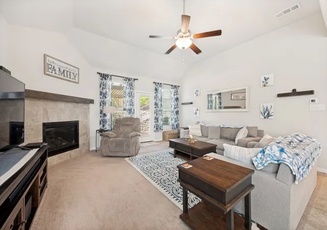 Photo 4 of Sale Pending at 5501 Peregine Ln, Prosper, TX 75078 | MLS# 21272224 | Listing updated on 2026-09-09