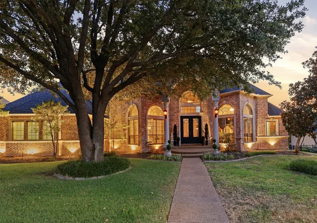 Photo 1 of Single family home for sale at 1919 Kings Pass, Rockwall, TX 75032 | MLS# 21283784 | Listing updated on 2026-10-04