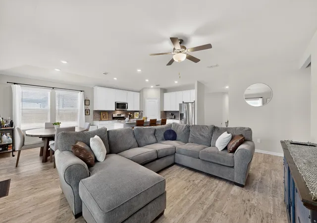 Photo 3 of Sale Pending at 9537 Abington Ave, Fort Worth, TX 76131 | MLS# 21263863 | Listing updated on 2026-09-18