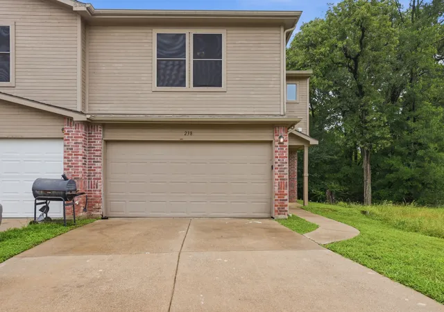 Photo 1 of Townhouse for sale at 238 Creek Cove Dr, Dallas, TX 75217 | MLS# 21281964 | Listing updated on 2026-09-14