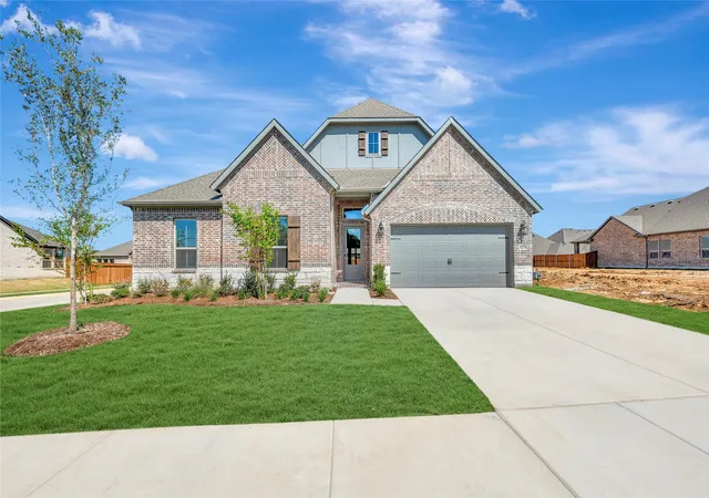 Photo 1 of Single family home for sale at 5639 Scotsman Trl, Arlington, TX 76017 | MLS# 21284348 | Listing updated on 2026-09-08