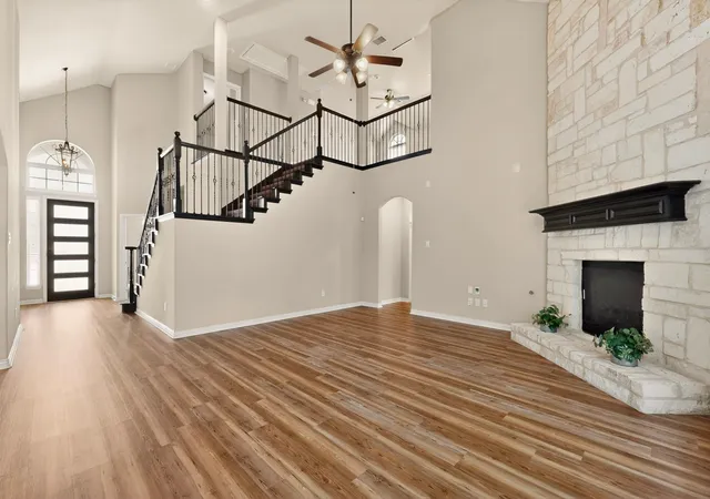 Photo 3 of Single family home for sale at 852 State St, De Soto, TX 75115 | MLS# 21277164 | Listing updated on 2026-09-12