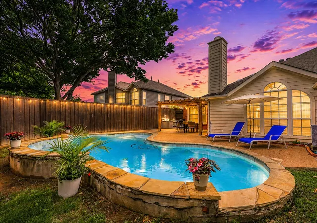 Photo 1 of Single family home for sale at 7604 Naples Ln, Frisco, TX 75035 | MLS# 21280215 | Listing updated on 2026-09-14