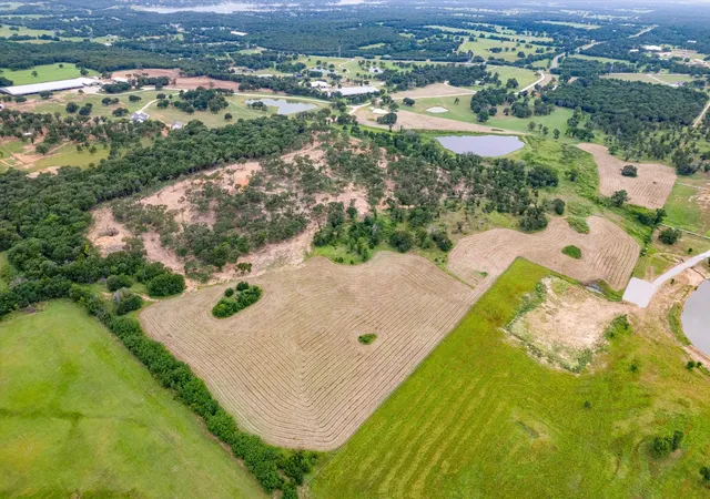 Photo 1 of Land for sale at 9000 Fm 902 Tract B, Collinsville, TX 76233 | MLS# 21284686 | Listing updated on 2026-09-11