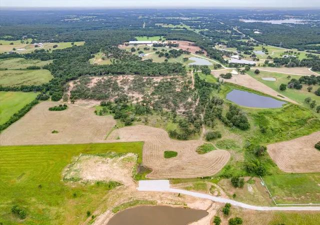 Photo 2 of Land for sale at 9000 Fm 902 Tract B, Collinsville, TX 76233 | MLS# 21284686 | Listing updated on 2026-09-11