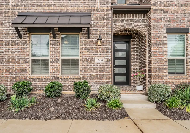 Photo 3 of Townhouse for sale at 12933 Couture Dr, Dallas, TX 75234 | MLS# 21283828 | Listing updated on 2026-09-11
