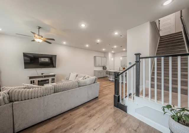 Photo 4 of Townhouse for sale at 12933 Couture Dr, Dallas, TX 75234 | MLS# 21283828 | Listing updated on 2026-09-11